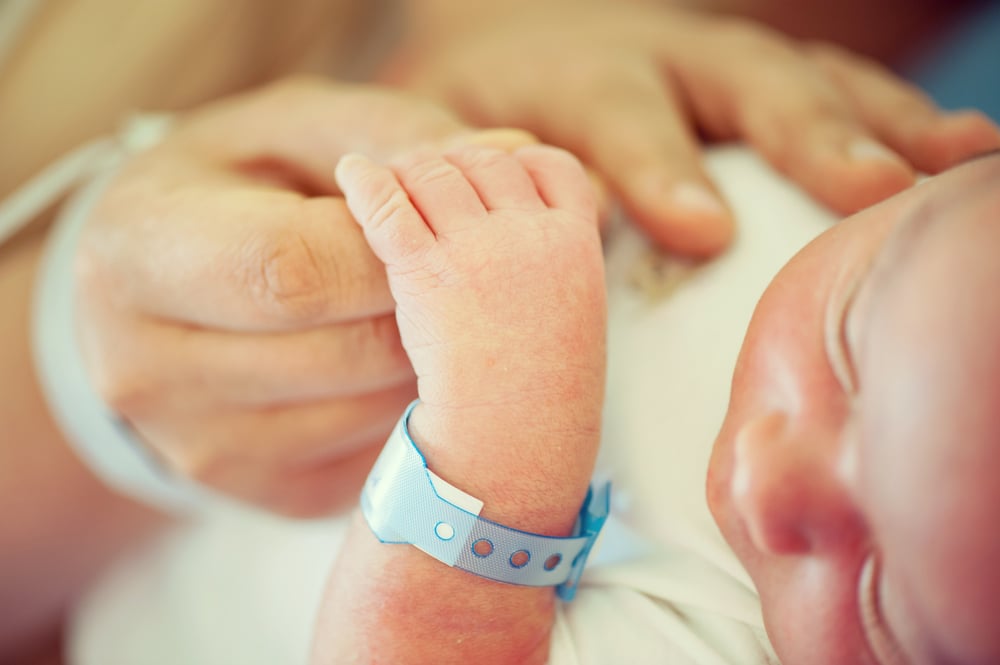 Newborn baby first days of life